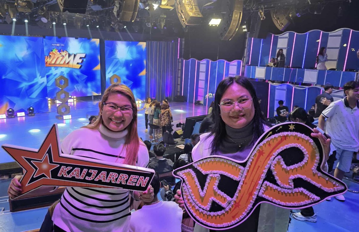 kairenww_ofc's tweet photo. Hello KaiRen Across the World! 🌏

Say hello to our Team Live! Ready to support our girlypop, Kai Montinola on It's Showtime today 🩷🧡

#KaiMontinola #KaiRen https://t.co/4FvrxK3QJS
