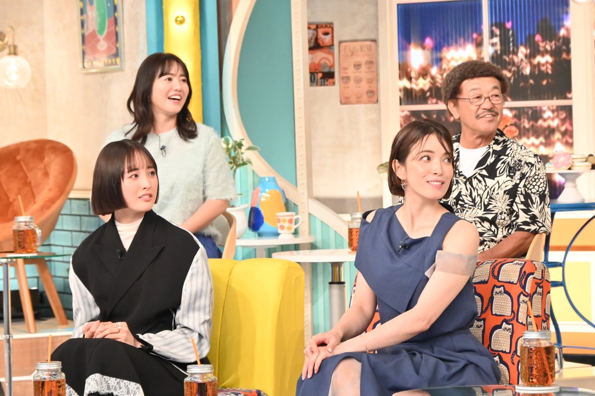 theyakai's tweet image. スタジオオフショット公開📸
今回は…「沖縄VS北関東 地元マスターの夜会」
櫻井さんの生まれ故郷は群馬県❗️
なんと北関東連合軍のリーダーに任命⁉️😵
沖縄&北関東のおすすめスポットや絶品グルメが続々🤤
この夏行きたくなるのはどっちでしょう👀
17日よる10時からです📺
#THE夜会 #櫻井翔