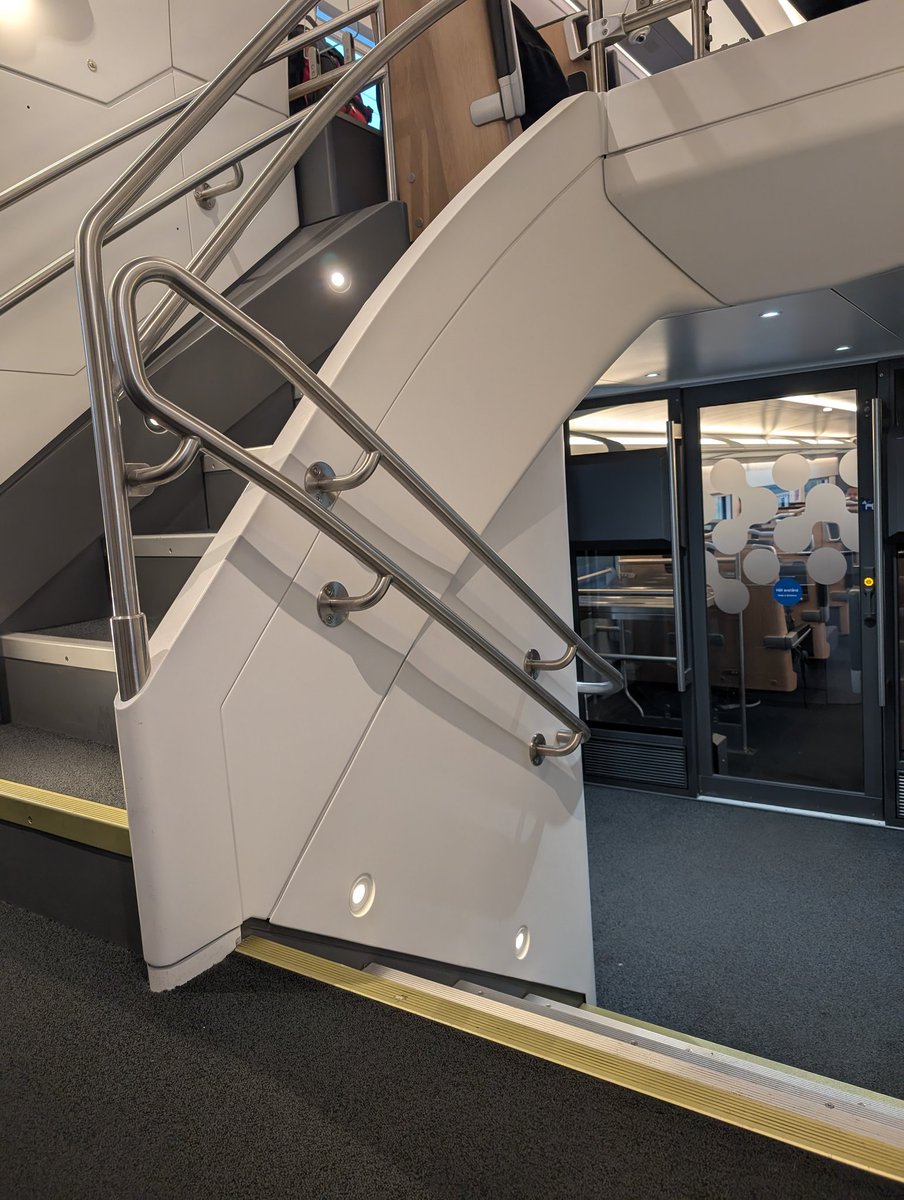 gamedin_77's tweet image. So far so good! Kom i väg i dag me. Ha en awesume måndag för de ska jag ha! 

Tjäääna! 

#oftoworkwego✅