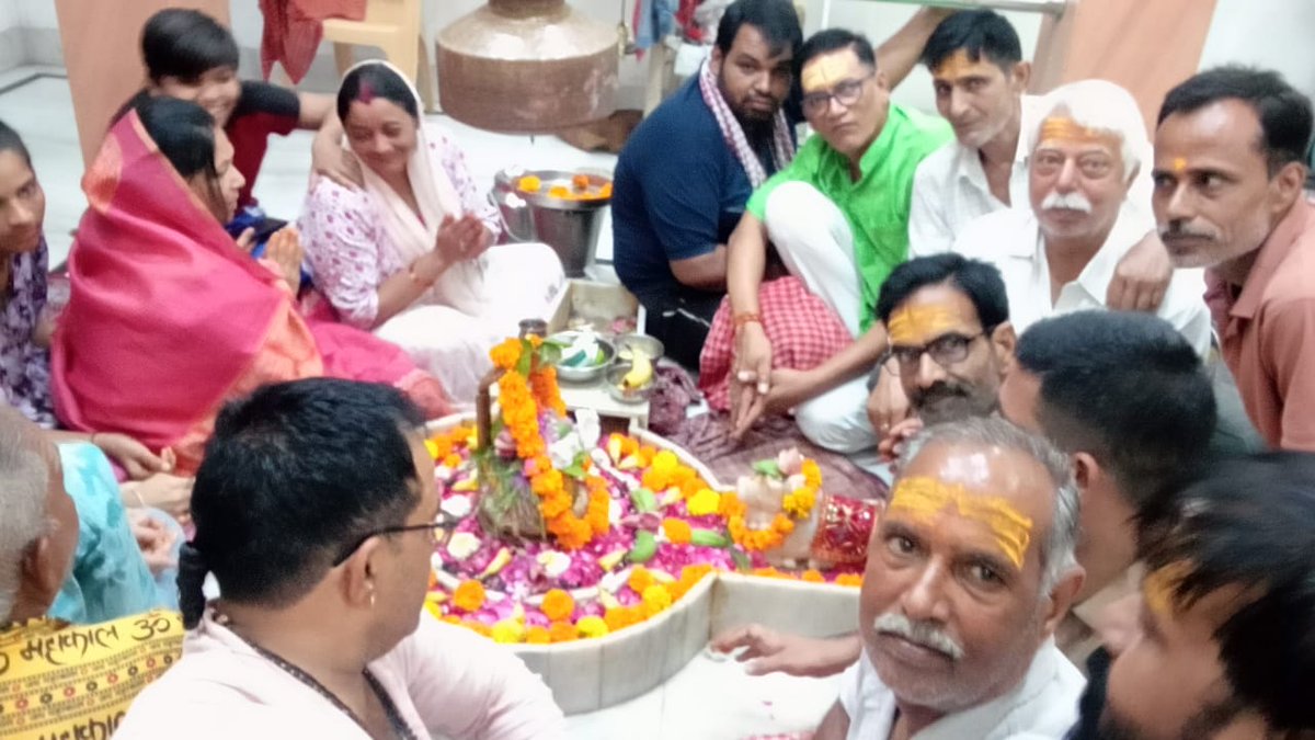 आज  बाबा  भूतनाथ मन्दिर  ( शान्ति वन  नोखा  )  का श्रंगार  दर्शन  , काशी  विश्वनाथ  गंगे  सदाशिव  पार्वती संगे । #नोखा #भूतनाथ #HarHarMahadevॐ