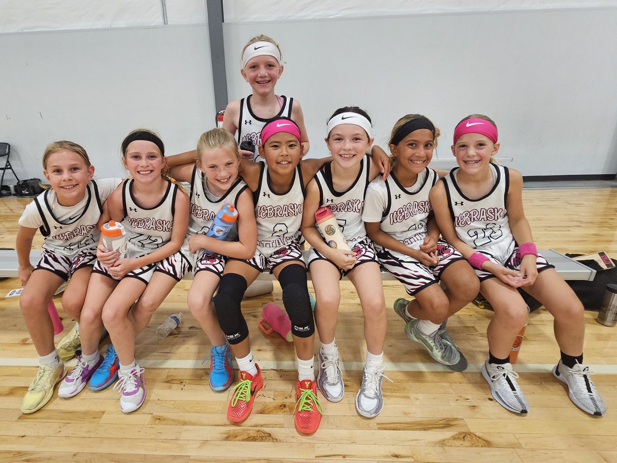 shawna_carson's tweet image. CONGRATULATIONS to NE Attack 3rd Elite on a great season & a 1st place finish in 4th gr this weekend!
This team is the perfect mix of TOUGH & TENACIOUS along with a lot of SWEET & SASSY too! Can't wait to see what the future holds for these little ballers! 🤩