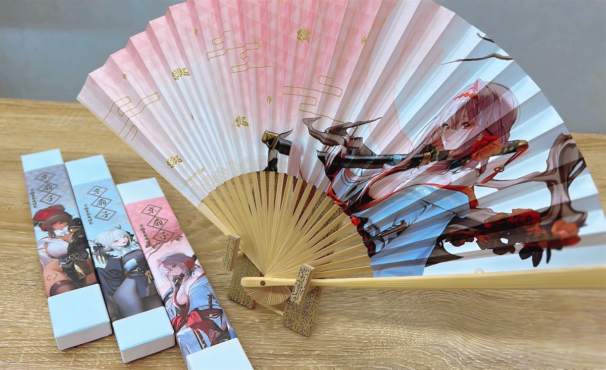 MEGA NIKKE STORE 京都 紅蓮　京扇子 MEGANIKKESTORE on X: 