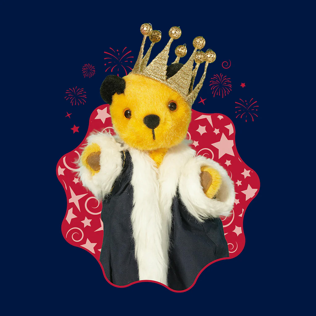 Sootyandco's tweet image. One thinks you should buy one's t-shirt.
Shop here >> sootyshop.com/collections/ne…
#CosTootyPooSmesh