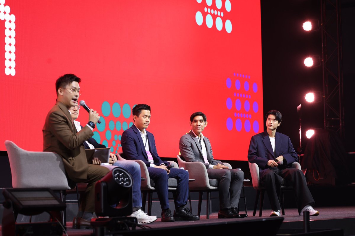 NBTWORLDNews's tweet photo. TCEB and THACCA co-host “Road to Thailand World Influencer Summit – Spark Thai Festivals” at SPLASH 2025, ASEAN’s largest soft power forum. The event spotlights how Thai festivals and influencer marketing can drive global visibility and economic growth.
#SPLASH2025 https://t.co/XRQ02c02vR