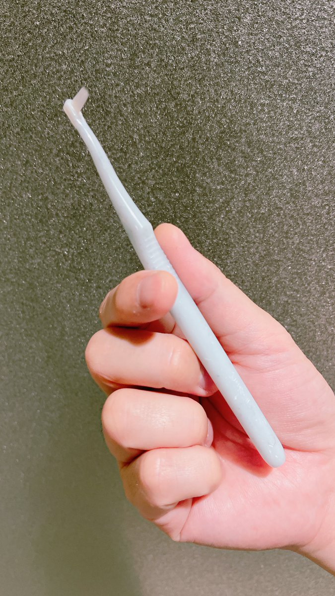 この「ピュオーラ36500 歯周ポケットクリーナー」、使ったことがある方はいらっしゃいますか？
僕は最初うまく使えなかったんですが、今は“スルンッ”とするのが楽しくなっています。使っている時の顔はちょっと誰にも見せられませんが･･😅
よかったら皆さんのお気に入りアイテムも教えてください。