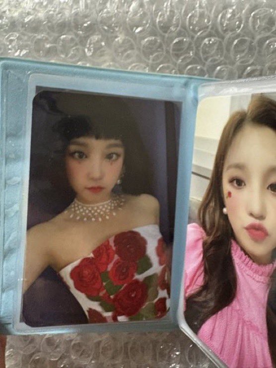 aegegule_'s tweet photo. 아이들 우기 I burn 포카 양도 

일괄 5.0
배송비x

ㅅㅊㅇ) 아이들 미연 민니 수진 소연 우기 슈화 포카 포토카드 폴라 싸폴 싸포 일본 이어폰 일타타 홍콩예스 영통 당첨 DMC 덤디 화 퀸카 누드 톰보이 오프 럭드 앨포 특전 미공포 해외 창단식 무모샵 팬싸 싸인 해외 https://t.co/uE9PhhEIAF