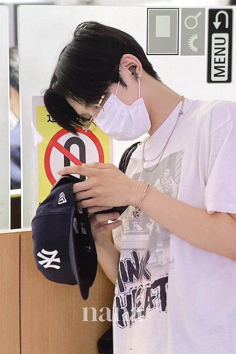 Eznath (@ezcomenath) on Twitter photo 