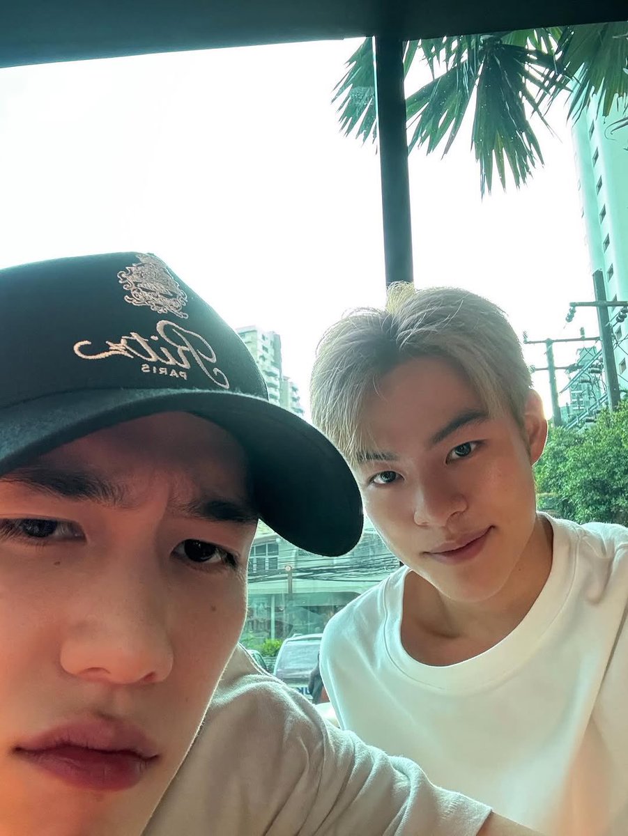 น่ารักนิ่ มาร์คคริสน้องรักพี่พีพี 🤟🏻🤍