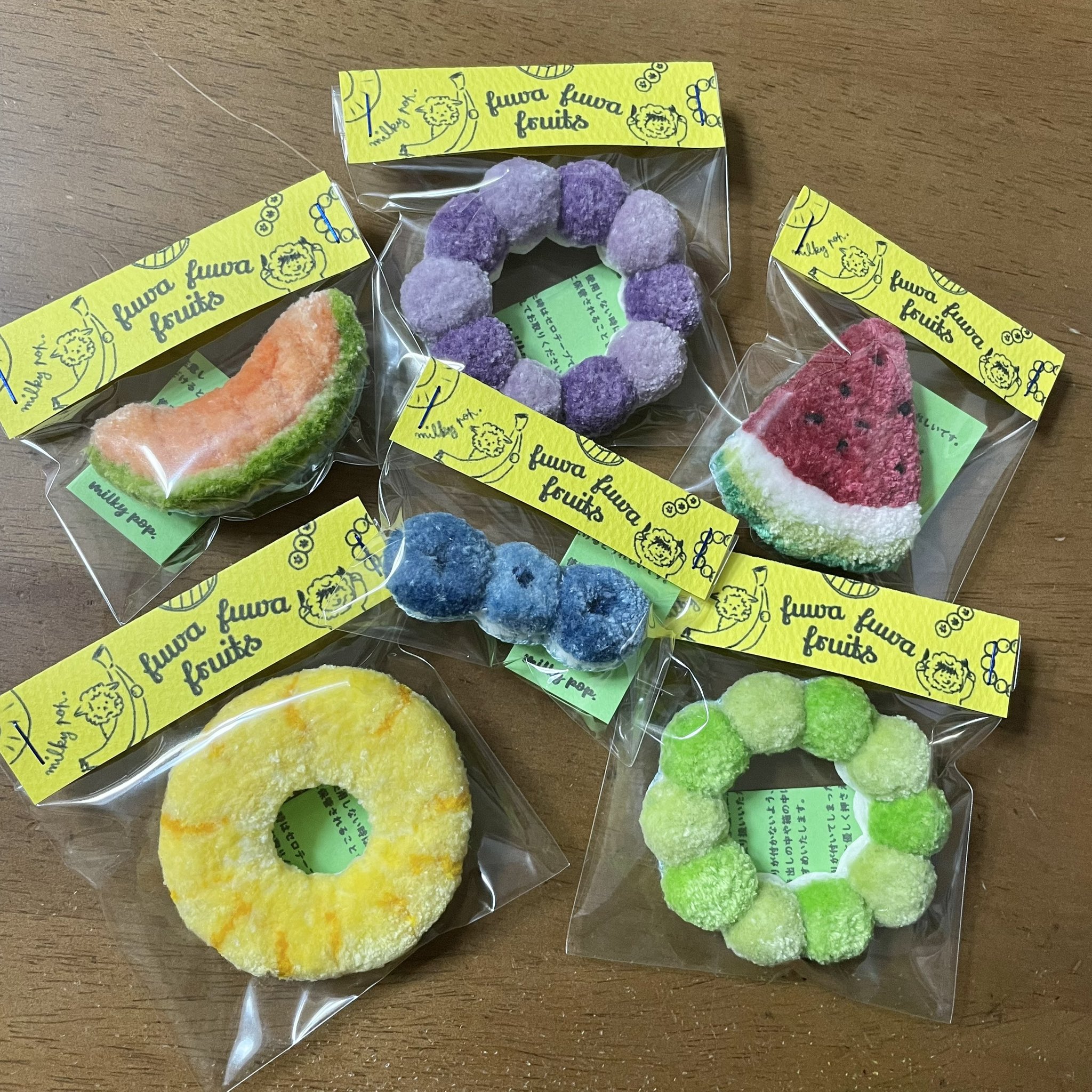 ボリス雑貨店 3Dメガネギュス ブローチ アイシングクッキー milky pop ボリス雑貨店 3Dメガネギュス ブローチ アイシングクッキー