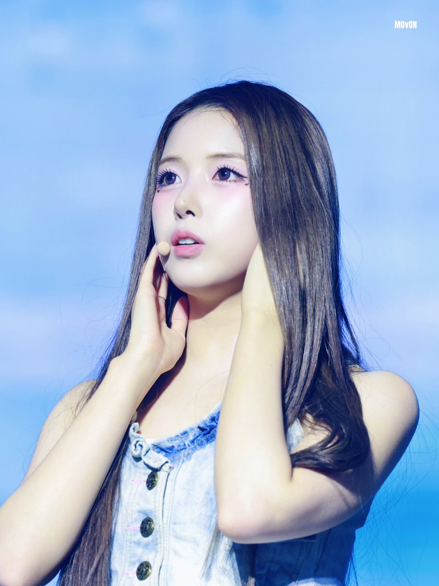 Movon_23's tweet image. 250712 
☁️

#Jiwoo #지우
#NMIXX #엔믹스 #ジウ