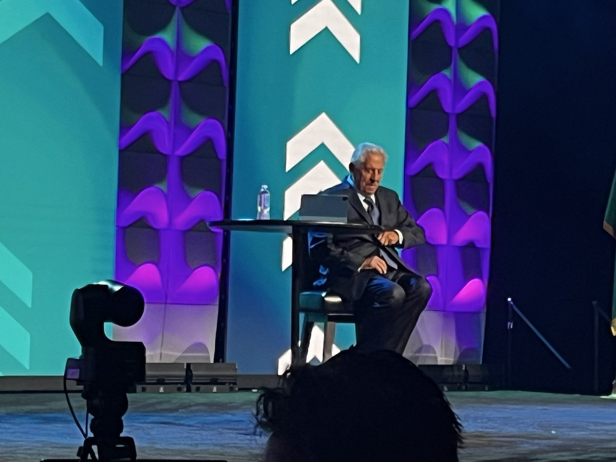 Matthew Moyer (@moyermatthewd) on Twitter photo Great lessons on leadership from John Maxwell at the closing session of United today ! <a href="/NAESP/">National Assoc. of Elementary School Principals</a> <a href="/NASSP/">National Assoc. of Secondary School Principals</a> Great lessons on leadership from John Maxwell at the closing session of United today ! <a href="/NAESP/">National Assoc. of Elementary School Principals</a> <a href="/NASSP/">National Assoc. of Secondary School Principals</a>