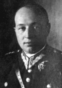 Greg_Slizewski's tweet image. 14 VII 1934 r. w LSSiB zakończył się V kurs wyższego pilotażu dla oficerów. Absolwentami byli m. in. Jerzy Szałowski, Wacław Wilczewski z 2 PL, wśród instruktorów był m. in. Jan Czerny (2 PL – ↓). Czerny 8 VIII 1934 r. został instruktorem podczas V kwp dla nadterminowych.