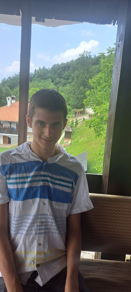 Juznapruga1's tweet image. Molim vas kao Nikolina majka da podelite objavu za mog sina. 161 na 2407 za Nikolu