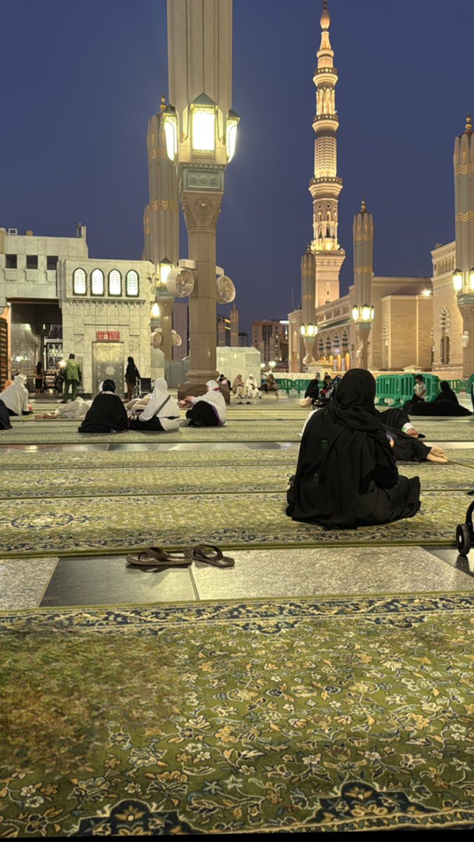 gemah555's tweet image. عفوك ورضاك ورحمتك وجنتك يارب العالمين
 #اذكر_الله_بتغريده