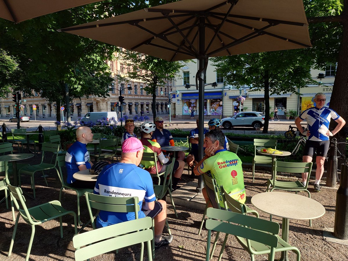 #fgg1200 km brevetti starttasi aamu kahdelsalta.