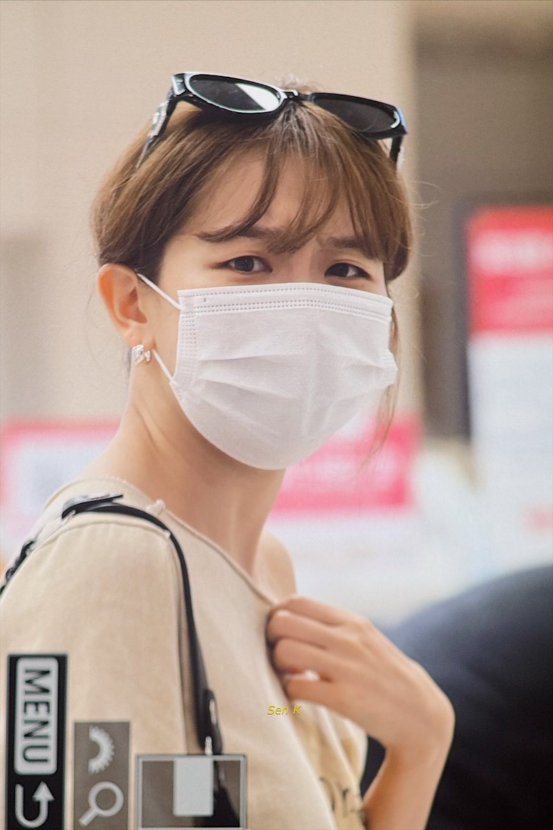 sensible_k's tweet image. 250714 입국 #슬기 #seulgi