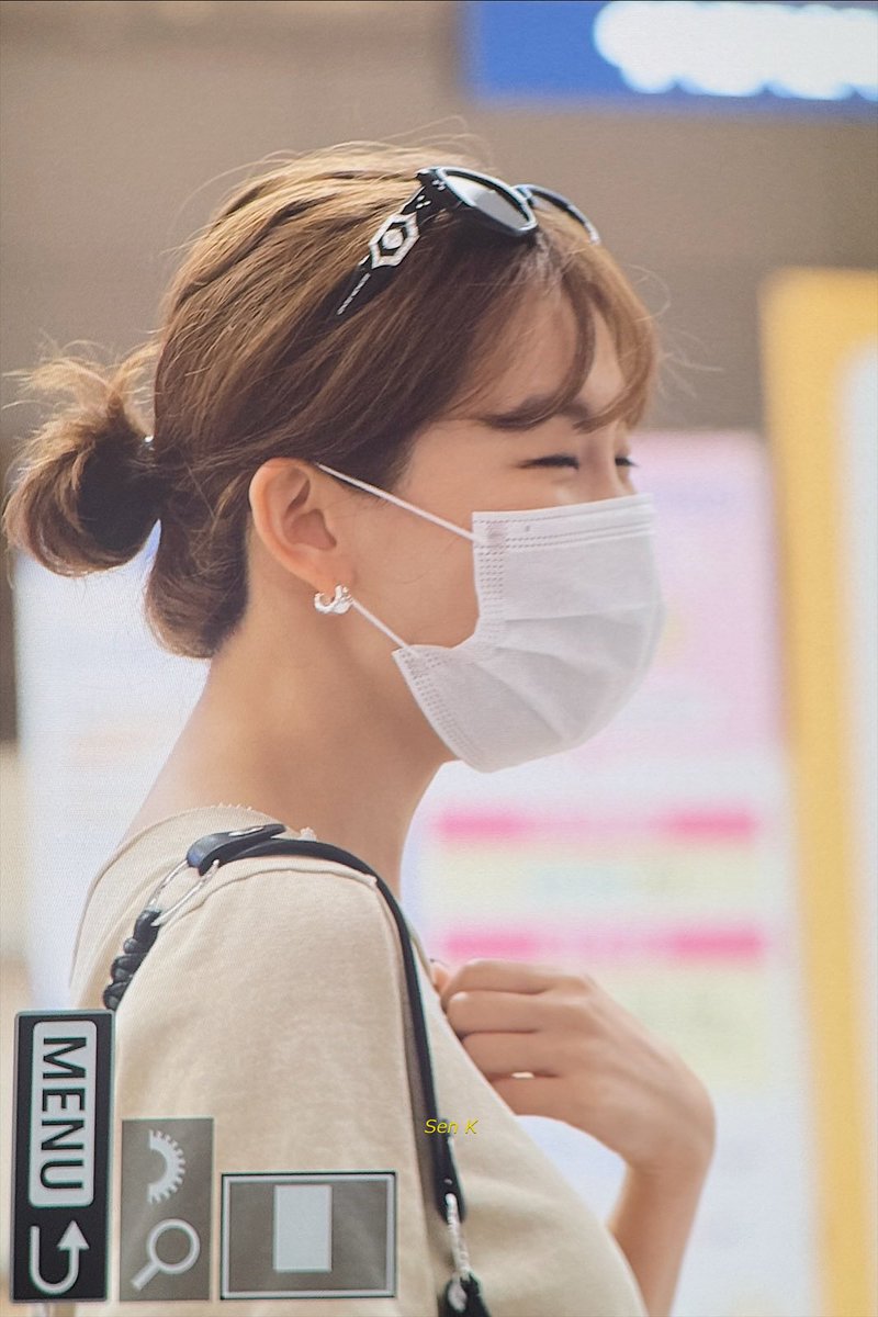 sensible_k's tweet image. 250714 입국 #슬기 #seulgi