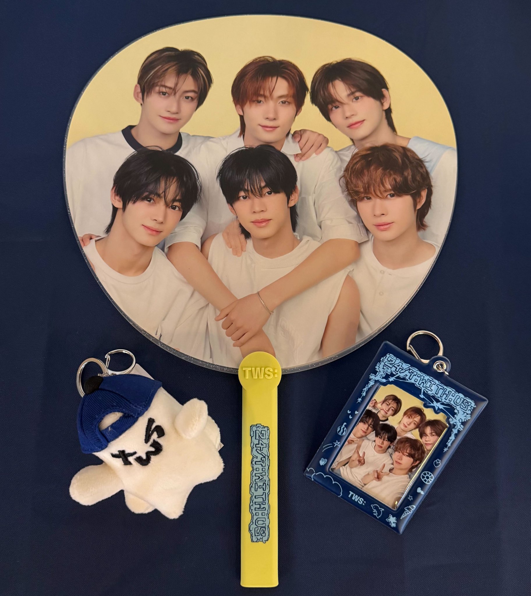 TWS シニュ　タワレコ　weverse ユニバ　main TWS シニュ タワレコ weverse ユニバ main