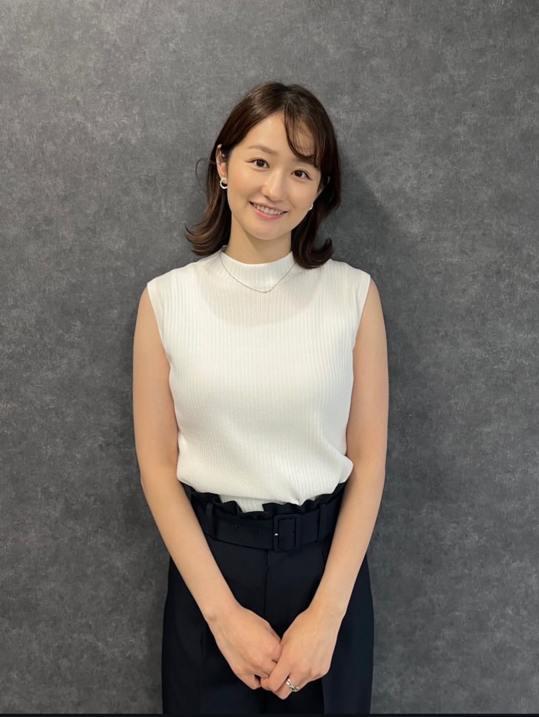 テレビ朝日　アナウンサー　佐藤ちひろ　直筆サイン色紙　抽選プレゼント　抽プレ テレビ朝日 アナウンサー 佐藤ちひろ 直筆サイン色紙 抽選