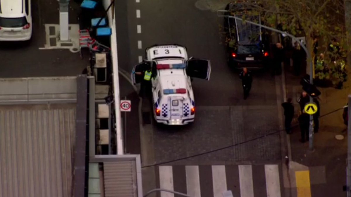 ChynoNews's tweet photo. Stabbing Melbourne Australia 

A man has been injured after being allegedly stabbed during an altercation by a knife-wielding man yelling 'Allah Akbar' outside Moonee Ponds Central in Melbourne

The alleged attacker was taken down by two citizens

#KnifeAttack #Australia #Moonee https://t.co/YNZbadyTQH