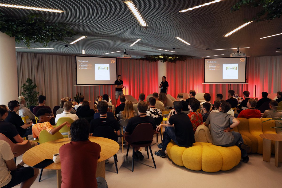 SCSsoftware's tweet image. Last Friday, we had the pleasure of hosting the @ProModsETS2 team! 🤝

We gave them a tour of our office, let them try the 4D motion simulator, and held a collaborative talk between our map design teams where we exchanged tips and feedback. We had a great time, thanks for coming!