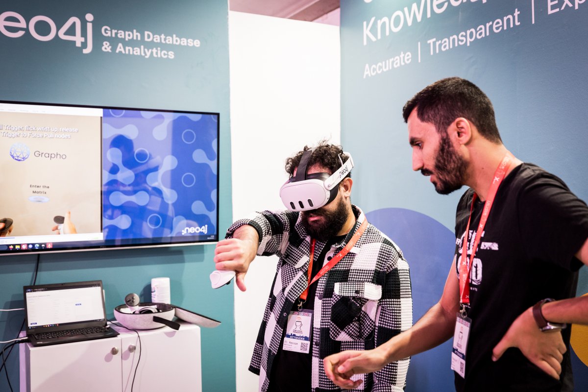 DevoxxMA's tweet image. 🚀 Our sponsors brought innovation & energy to #DevoxxMA — from immersive booths to cutting-edge sessions, they shaped the experience.
Make 2025 the year your brand shapes the future of tech.
📩 Let’s talk: aloha@devoxx.ma