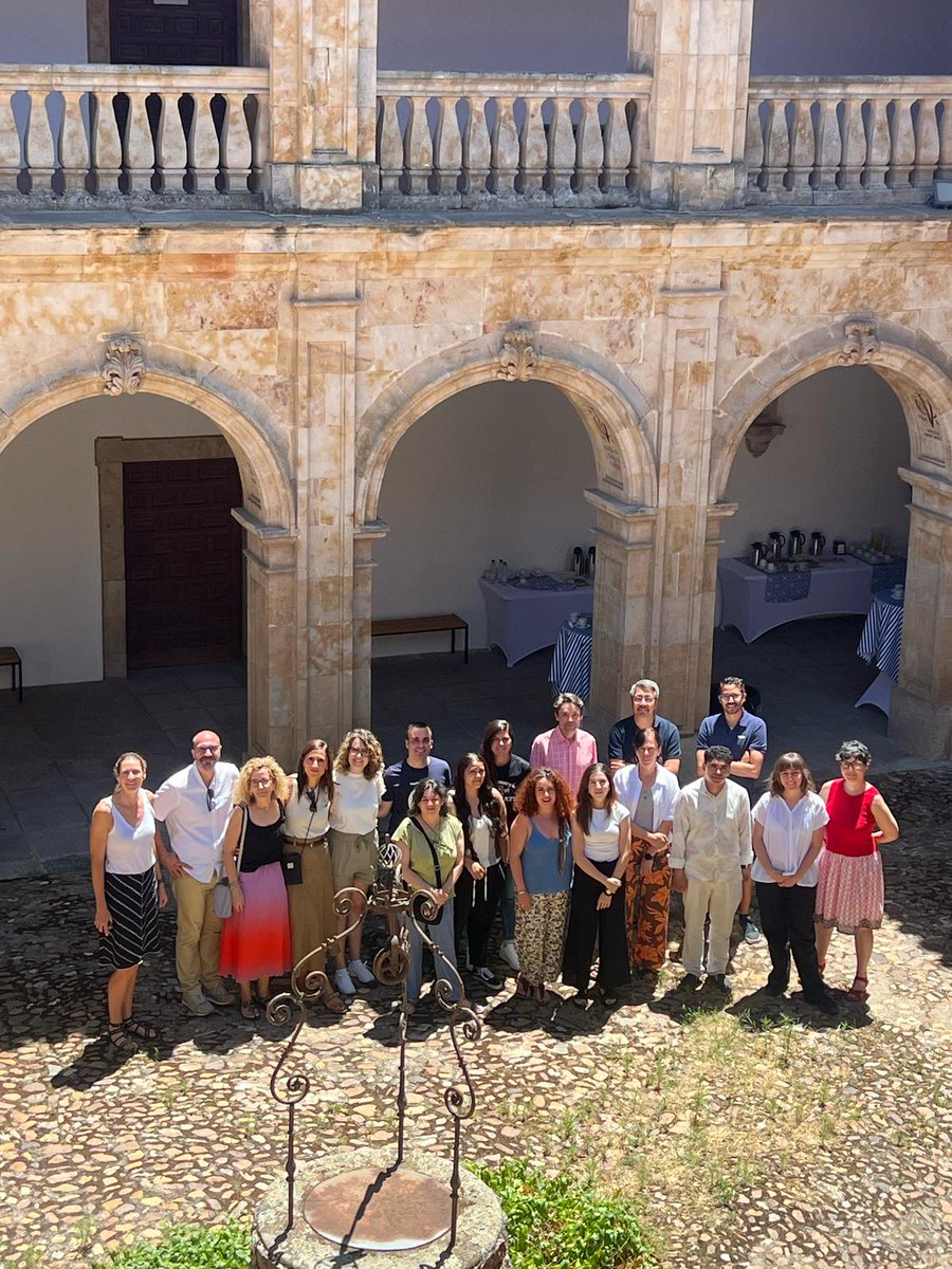 _emc_3's tweet photo. La semana pasada, el grupo #EduC3 se reunió en la @usal para compartir avances en investigación, publicaciones y proyectos educativos.

Un encuentro que reforzó la colaboración entre universidades y potenció el intercambio de ideas en un ambiente cercano y enriquecedor. https://t.co/HPrvT0G6LC