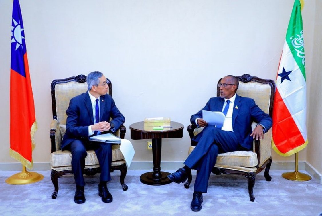 Kaiming li 李凯明 (@defencewithli) on Twitter photo Somaliland Republic, the soon-to-be 55th nation in Africa, stands as a beacon of democracy and an ally to the USA, UK, UAE, and Taiwan. 🇸🇴🤝🇹🇼 Taiwan’s Ambassador <a href="/AllenCLou1/">Allen C. Lou 羅震華</a> emphasizes the shared values and long-term partnership.
<a href="/TaiwanSpecial/">Special Taiwan</a> <a href="/GordonGChang/">Gordon G. Chang</a> <a href="/Mudanemaxamed/">Mohamed Abdikadir J. Hamud</a> Somaliland Republic, the soon-to-be 55th nation in Africa, stands as a beacon of democracy and an ally to the USA, UK, UAE, and Taiwan. 🇸🇴🤝🇹🇼 Taiwan’s Ambassador <a href="/AllenCLou1/">Allen C. Lou 羅震華</a> emphasizes the shared values and long-term partnership.
<a href="/TaiwanSpecial/">Special Taiwan</a> <a href="/GordonGChang/">Gordon G. Chang</a> <a href="/Mudanemaxamed/">Mohamed Abdikadir J. Hamud</a>