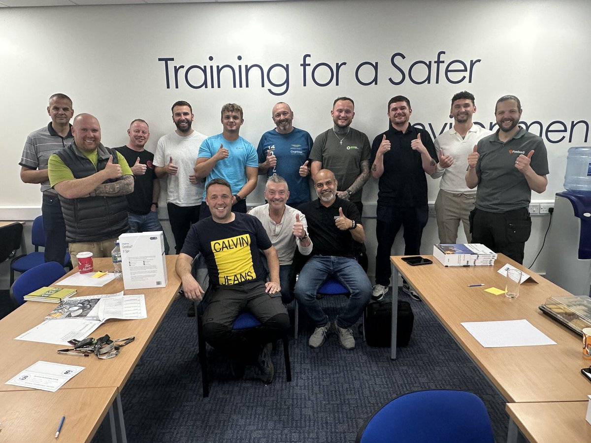 10% discount on courses starting in August! 📢

can be applied to all <a href="/CITB_UK/">CITB</a> courses:
🦺 Health &amp; Safety Awareness
 🏗️ SMSTS
👷 SSSTS
📋 Temporary Works Supervisor
🚧 Temporary Works Coordinator
🥽 DRHS
♻️ SEATS

Use code AUGUST10 at checkout: 3btraining.com/find-a-course/