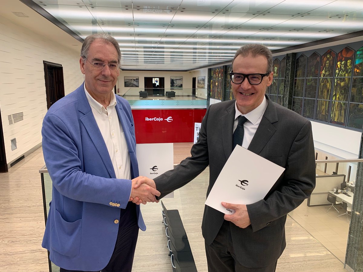 FAEBurgos's tweet image. En FAE hemos renovado nuestra alianza con @ibercaja   para impulsar a las pymes. Gracias por creer en Burgos.

📈 Asesoramiento financiero, condiciones preferentes y liderazgo empresarial se aúnan para fortalecer el tejido económico local.

#FAEsiempreatulado #EntreTodosSomosFAE