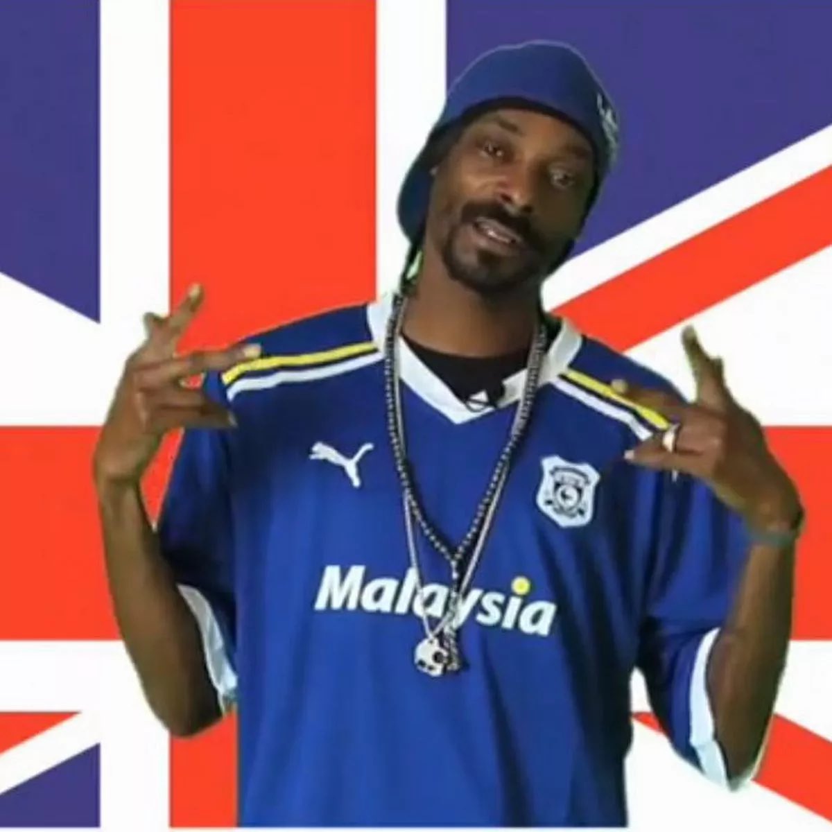 Pick a side <a href="/SnoopDogg/">Snoop Dogg</a>