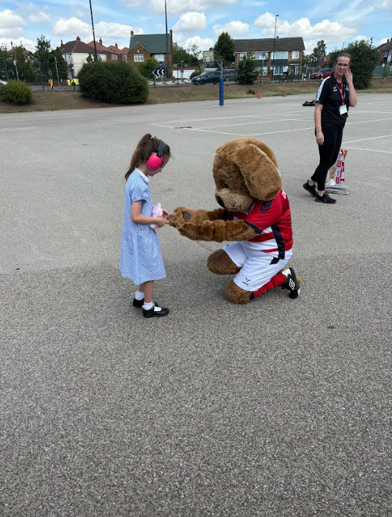 _Sandringham's tweet image. The children loved having a visit from Doncaster Rovers Mascot Donny Dog and the team. They had an assembly all about Resilience and Ambition and then got to take some pictures with the League 2 Trophy! @ExceedLP