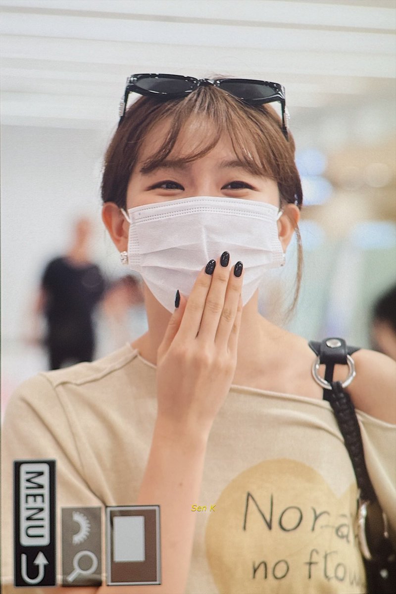 sensible_k's tweet image. 250714 입국 #슬기 #seulgi 착순🫳