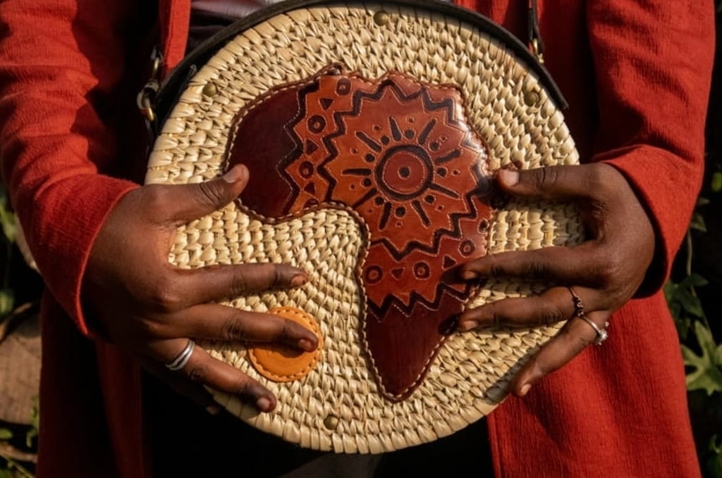 m_mutebi's tweet image. African research deserves more than footnotes.
When a local doctor finds a solution, it shouldn’t stay buried. The #AORTICJournal will publish African evidence, for Africa first, making our innovations visible, credible &amp; citable.
@AORTIC_AFRICA tinyurl.com/AORTICJournal