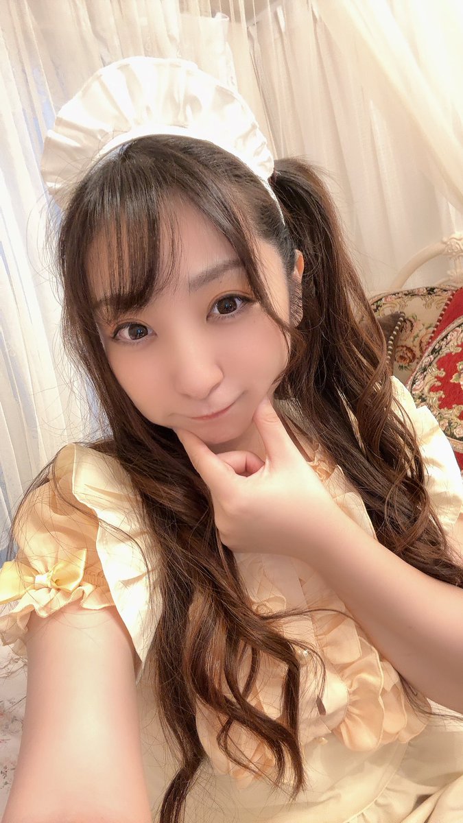 Poco_Miitan0430's tweet photo. 撮影会ちゅー📸✨

撮影会終わってから、撮影と別にチケット買ってくれた方々とオフ会(   ˙꒳​˙ )꜆🍵

配信はつけれるタイミングで付けますദ്ദി ՞• ·̫ •՞ ꒱🎀◝✩ https://t.co/Ax5JkEMeoT