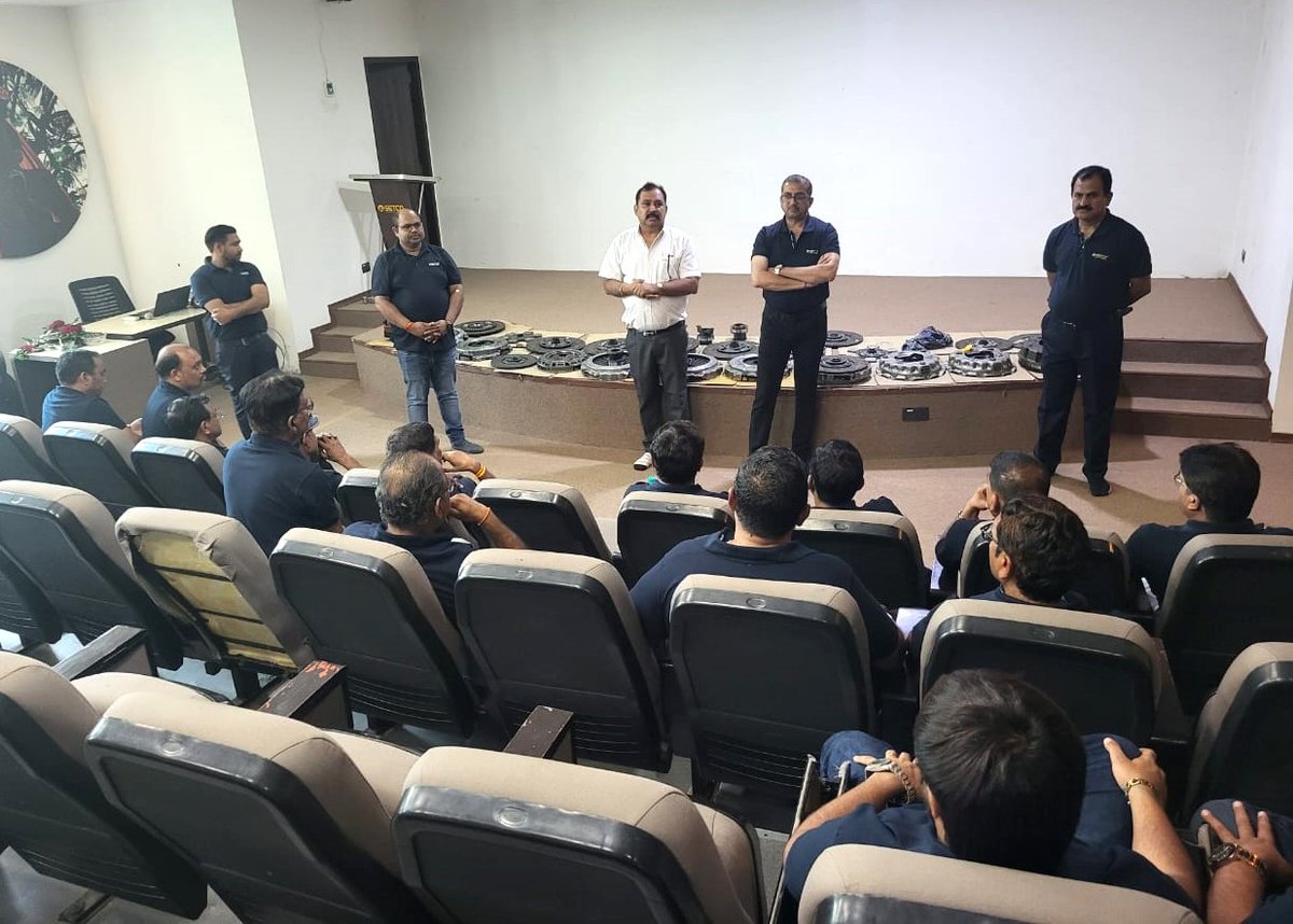 SetcoAutomotive's tweet image. Our valued retailers, along with our key distributor from Raipur, were invited for an exclusive plant visit at Kalol.
From witnessing our world-class manufacturing process and stringent quality control to experiencing our latest product innovations

#SetcoAutoSystems #LIPE #Kalol