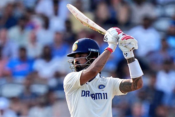 Bade zahil log hain cricket X pr. 

No one is saying anything about those who got out early in pressure situations but so many people are crying about KL Rahul who has given hope to India &amp; still standing for India.