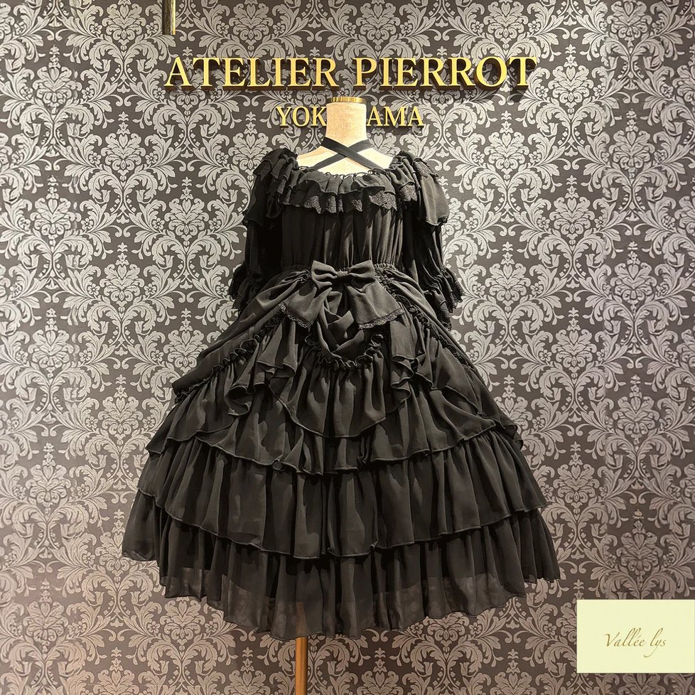 ATELIER PIERROT　シャーリングワンピース ATELIER-PIERROT 横浜VIVRE店 on X: 