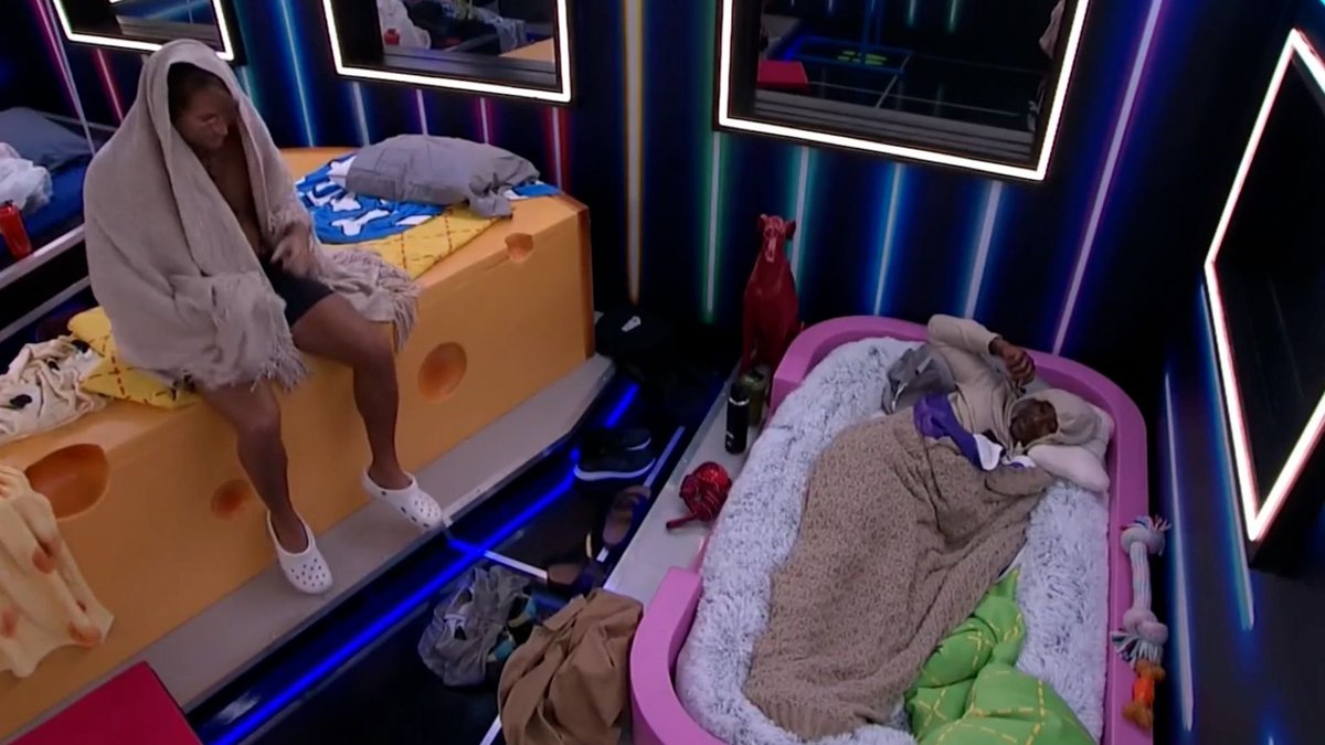 <a href="/fishtankislive/">fishtank | LIVE 24/7</a> The cheese room