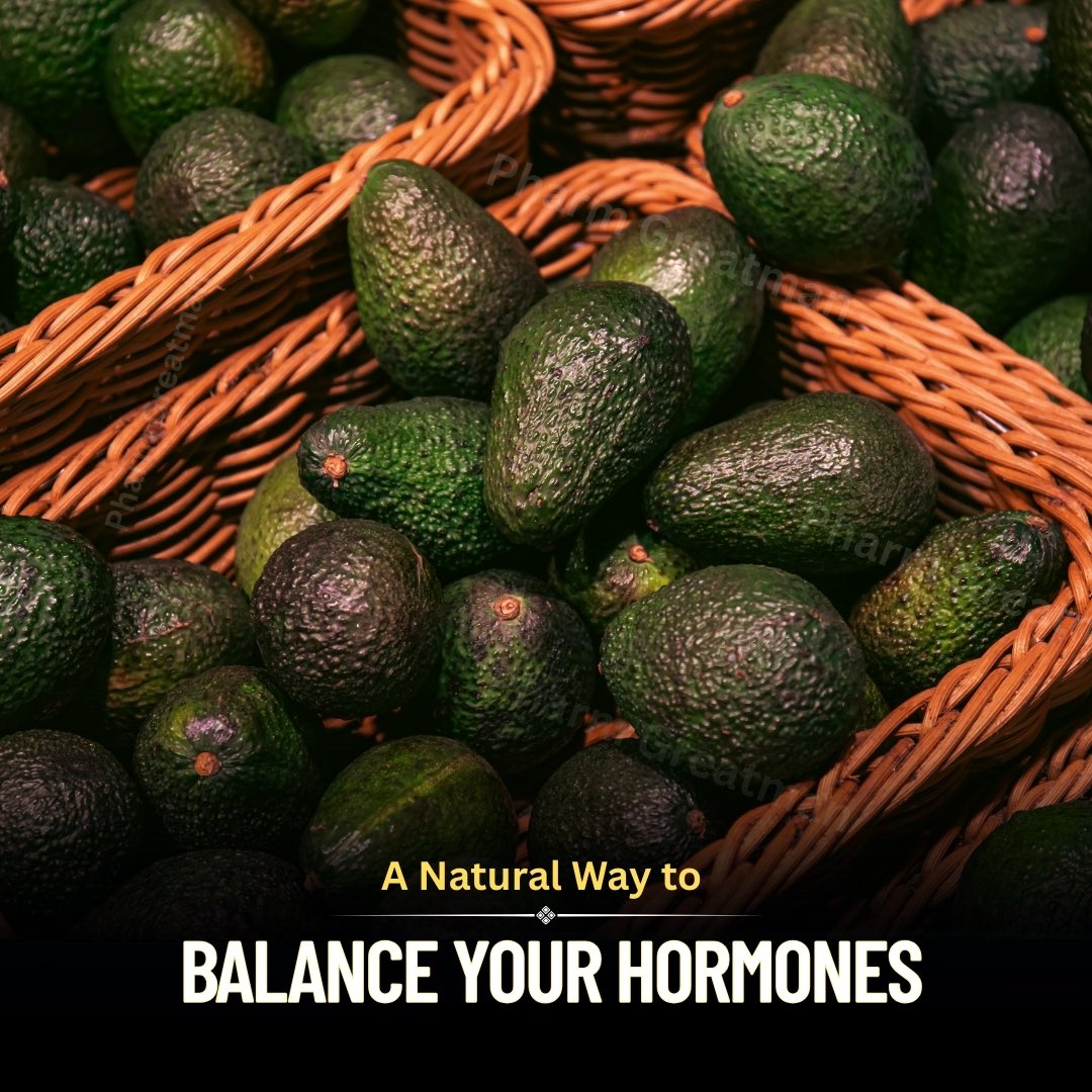 NATURAL WAYS TO BALANCE YOUR HORMONES - WITH FOOD

Are you looking to balance your hormones naturally? 

This thread explains some simple food choices can make a big difference in your hormonal health. 

Come with me 👇🏾