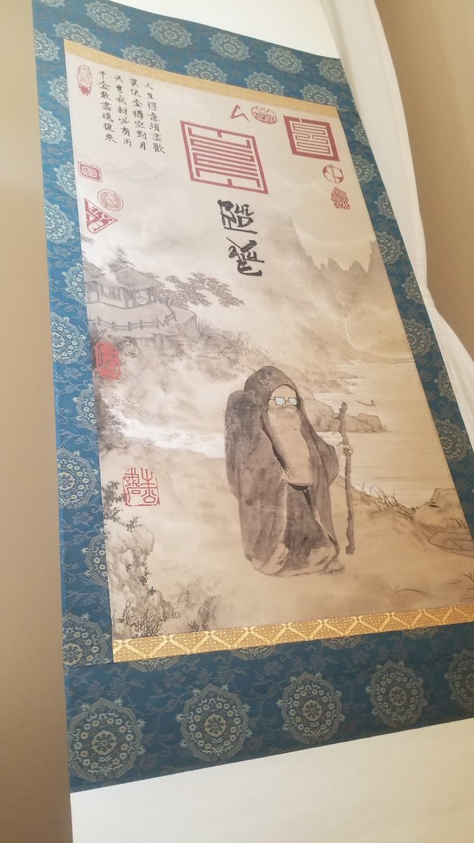 GM 🌞
Not just a print. On Buidl Value scroll development:

- special print method tested
- chose silk
- mounted by scroll artisan with fabrics of my choice
- signed with brush and ink I grinded off an ink slab
- authenticated by [confidential] ⭕