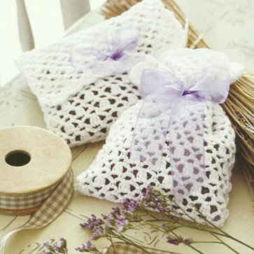 Crochet Lavender Bags 💜

Fill these delicate bags with dried flowers to keep your home filled with a lovely aroma or tuck them into drawers for a natural scent boost. They also make beautiful handmade gifts 🧶

dwcrochetpatterns.etsy.com/uk/listing/272…

#MHHSBD #craftbizparty #earlybiz #UKMakers