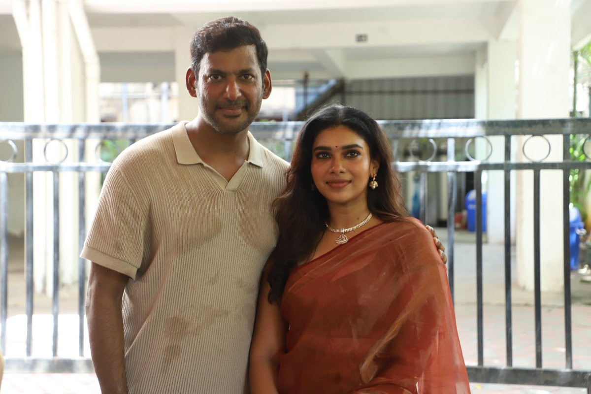 And here we go, finally after the grand success of #MadhaGajaRaja, starting my next film #vishal35 under the production of <a href="/SuperGoodFilms_/">Super Good Films</a> produced by #RBchoudhary sir marking their 99th film directed by <a href="/dir_raviarasu/">Raviarasu</a> It's our first collaboration. Sharing screen space with me