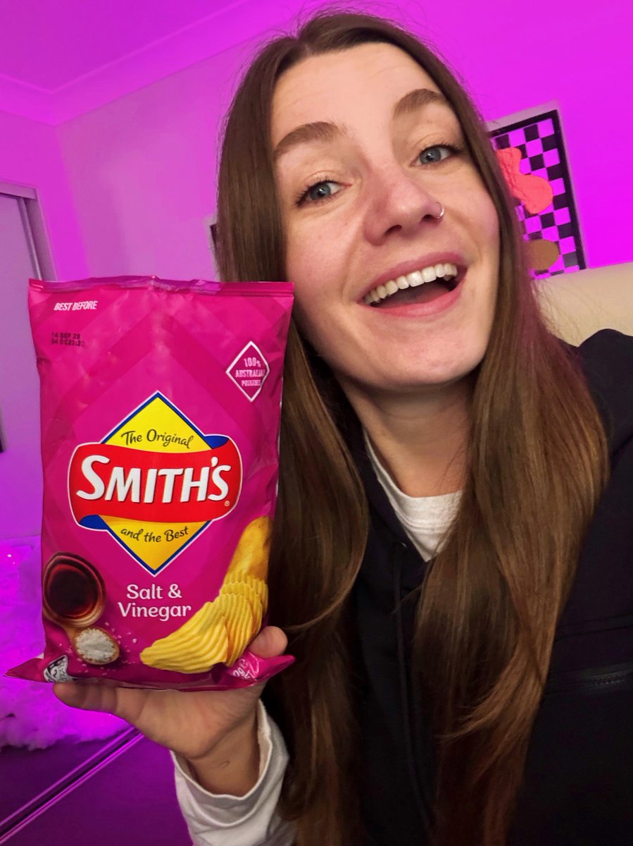 Grab your favourite Smith's and join me LIVE on stream TOMORROW for more information on how to win 1 of 7 custom @aftershockpcau gaming PC's and a SteelSeries headset! (winners announced at a later date)   

Bring your own Smith’s Chips - you don't want to miss out!

#ad
