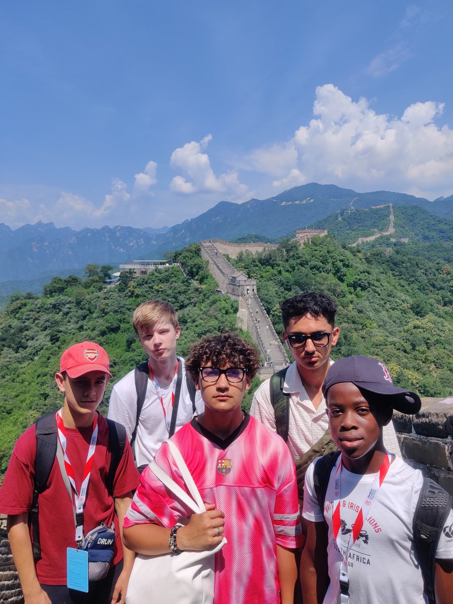 9MEP China Trip: No, you can't actually see the Great Wall of China from space - but anyone climbing its many steps and towers today will have certainly seen one of our students. They had an amazing time visiting this historic world wonder. <a href="/DartfordGS/">Dartford Grammar</a> <a href="/MEP_Excellence/">Mandarin Excellence Programme</a>