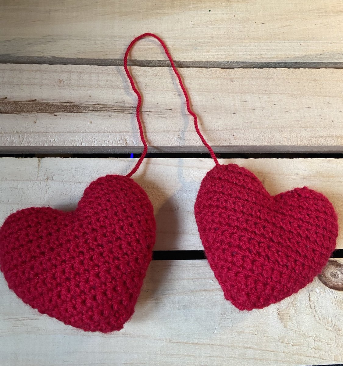 ❤️Back in stock❤️ in my #etsy shop - heart hanging decorations for your home or the rear view mirror of your car 

 okthenwhatsnextcraft.etsy.com

#earlybiz  #elevenseshour  #crochet