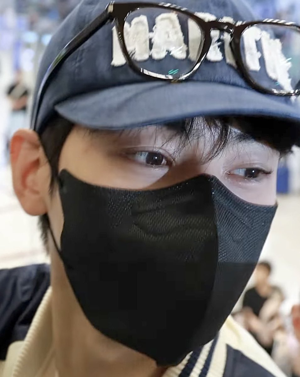 Xiaoying_Eng's tweet photo. 🧢🫅🏻✈️🇯🇵

#차은우 #CHAEUNWOO 
#ウヌ  #ชาอึนอู https://t.co/hfZ0tAIfgq