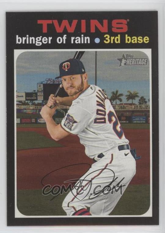 LimitedCards's tweet image. 4⃣2⃣,4⃣7⃣1⃣ trading cards available in this COMC port!
All items = comc.com/Users/Danielle…
Items on eBay = ebay.com/sch/i.html?_dk…
Shoutout to: @Wurmhat99 @MrBelvitch @CoachDPorter @GrosshansKevin @BeerBarelBreaks @1800SwagMaster2 @DaveMallar @cbellmabell @RepkoJoseph…