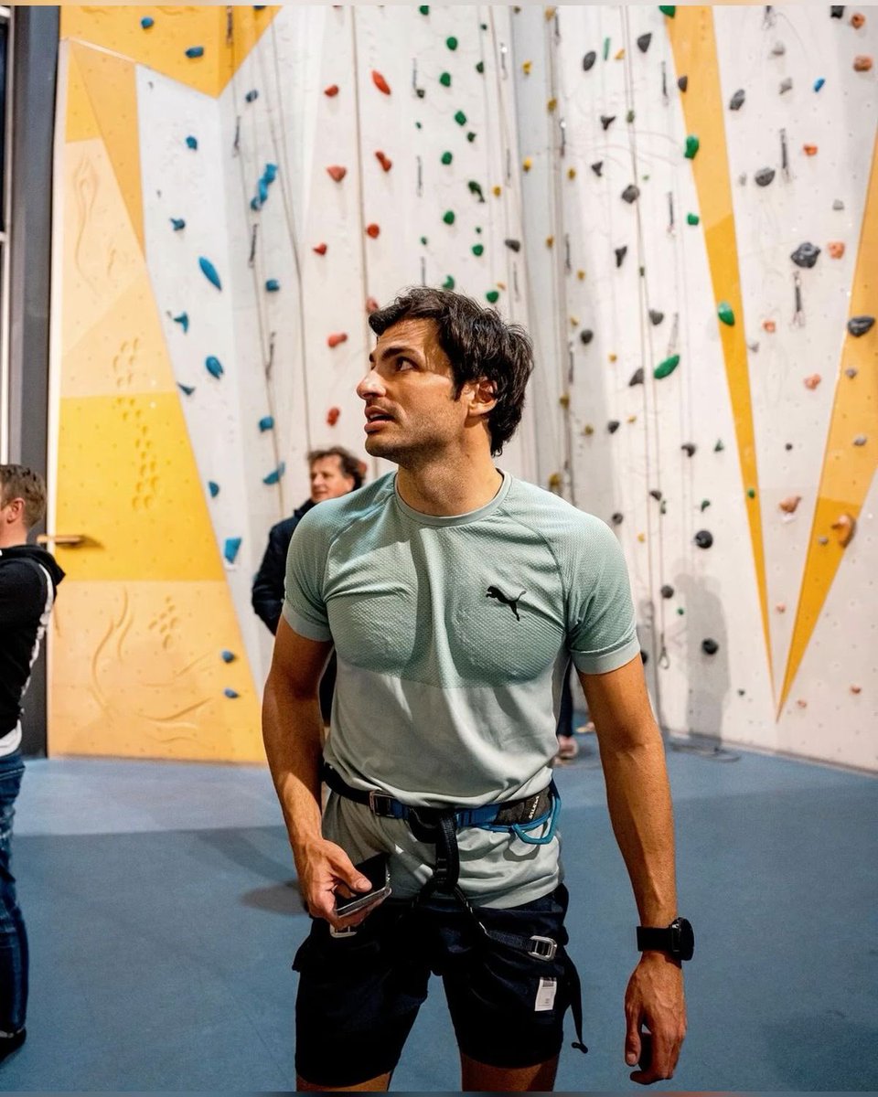 gym bro sainz come back to me