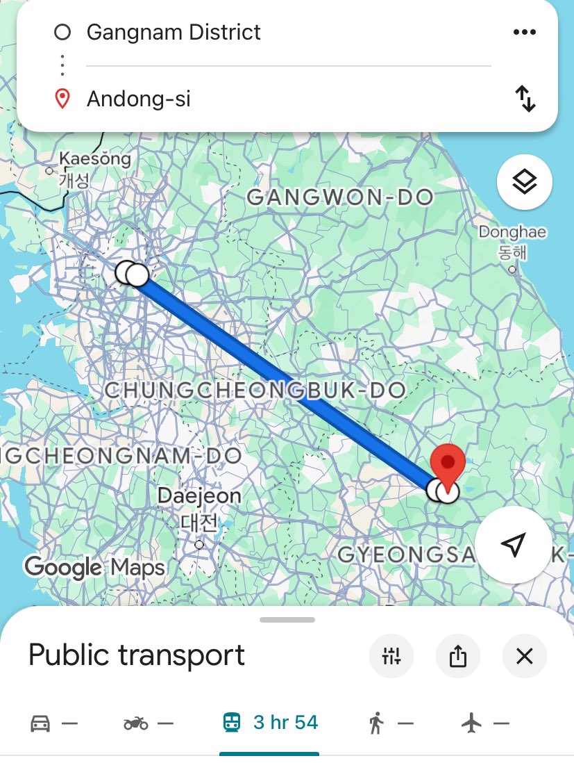 omgggg พรุ่งนี้น้องดรีมจะไปขายแอปเปิ้ล แล้วจัดมินิคอนเสิร์ตเล็กๆด้วย 🍏🍎

ให้แฟนคลับซื้อแอปเปิ้ล 990 วอน(ไม่ถึง30บาท) ลุ้นเข้างาน  แต่สถานที่คือต่างจังหวัดเลยอะ ห่างจากโซล4ชั่วโมงbyรถไฟ ฟีลออกงานโอท็อปมาก 🤣🤣  

ปล. คอนเซ็ปต์รายการของmnetคือแบบ เซอร์ไพรส์อีเว้นท์ตามต่างจังหวัด